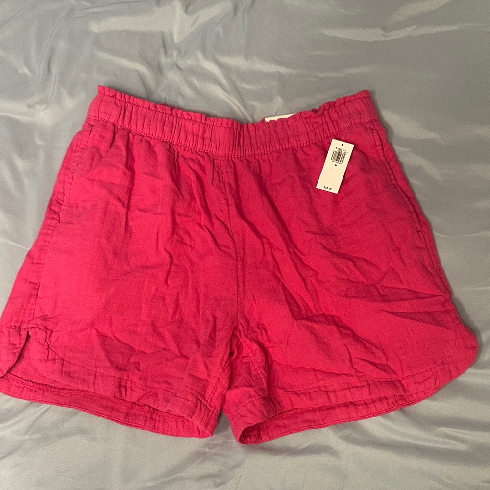 Old Navy Women's High Waist Fuchsia Shorts